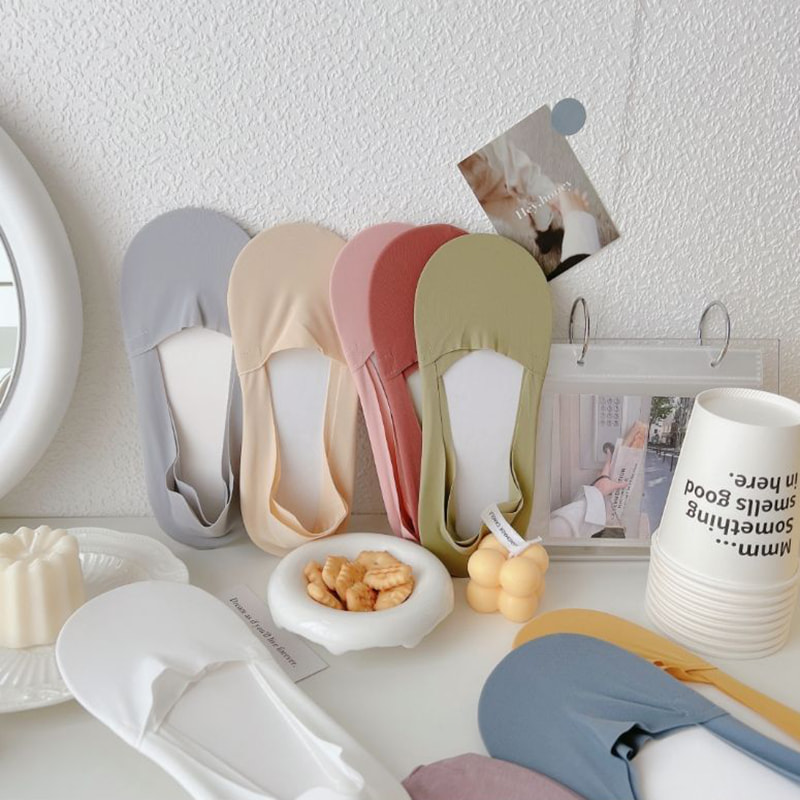 Morandi Buz İpek Birleştirme Buz İpek Kumaş Görünmez Çoraplar